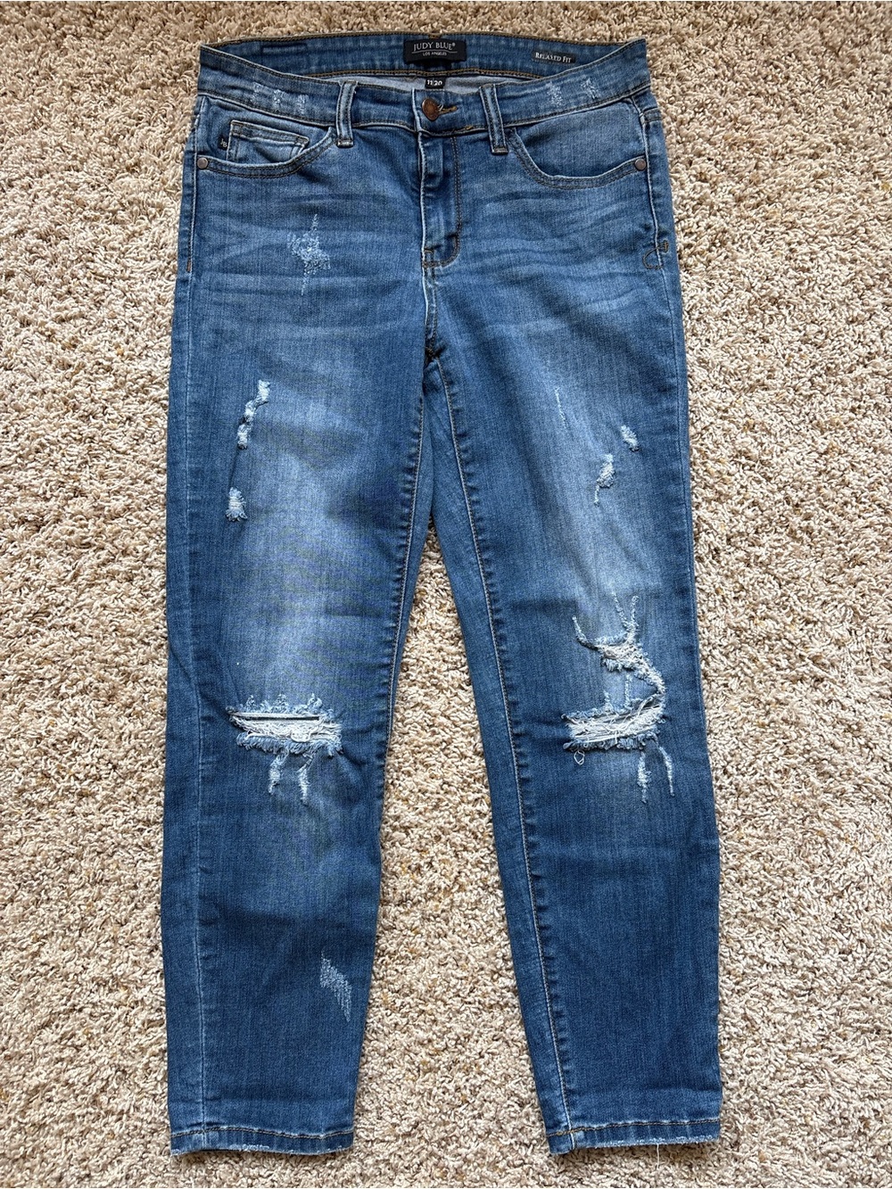 Judy Blue Relaxed Fit Distressed Jeans Size 11/30